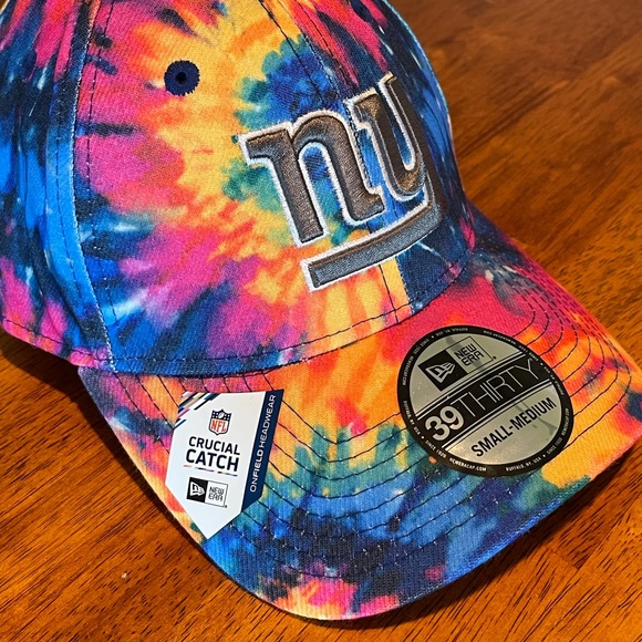New Era 39Thirty New York GIANTS 2020 Tie Dye “Crucial Catch” Baseball Cap - Picture 3 of 6